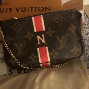 mini pochette mon monogram